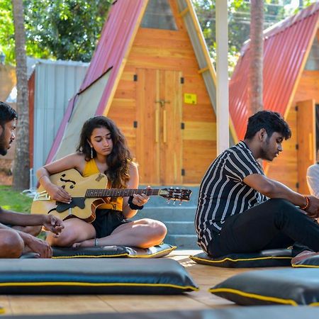 The Hosteller Goa, Анджуна Екстериор снимка