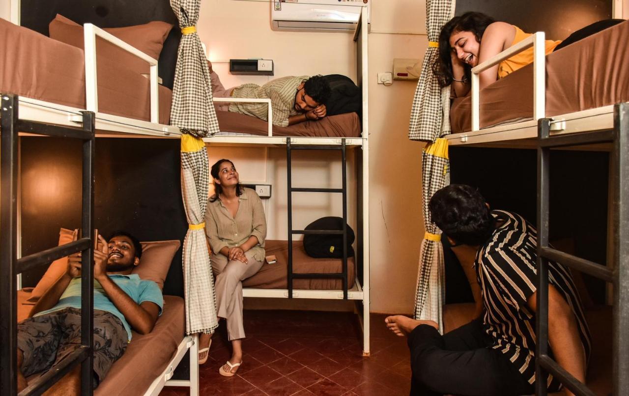 The Hosteller Goa, Анджуна Екстериор снимка